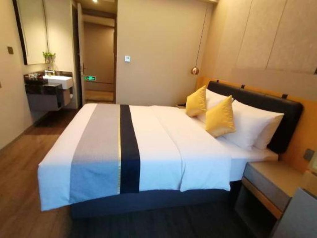 Home Inn Kunming Baita Road Luaran gambar